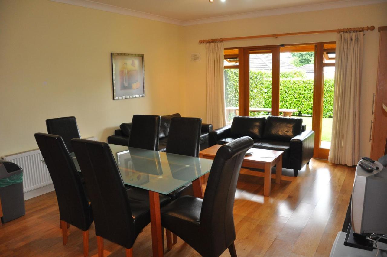 Heyward Mews Holiday Homes By Trident Holiday Homes Swords Eksteriør billede
